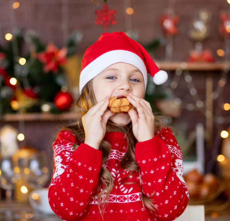 Bio Junior Goldie devin ajutoarele lui Rudolf si Mos Craciun