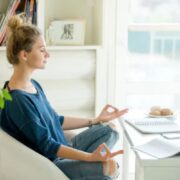 Ce vitamine ar trebui să iei iarna împotriva depresiei, stresului și oboselii 9 Ce vitamine ar trebui să iei iarna împotriva depresiei, stresului și oboselii