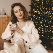 Crăciun fără stres: cum să trăiești sărbătorile cu calm și sens
