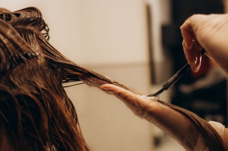 Cum să alegi vopseaua de păr potrivită în funcție de tipul tău de păr 5 Cum să alegi vopseaua de păr potrivită în funcție de tipul tău de păr