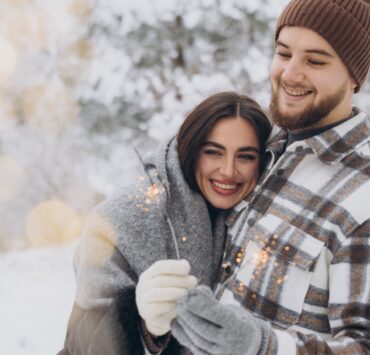 Limbajele iubirii: cum înțelegi cu adevărat nevoile emoționale ale partenerului