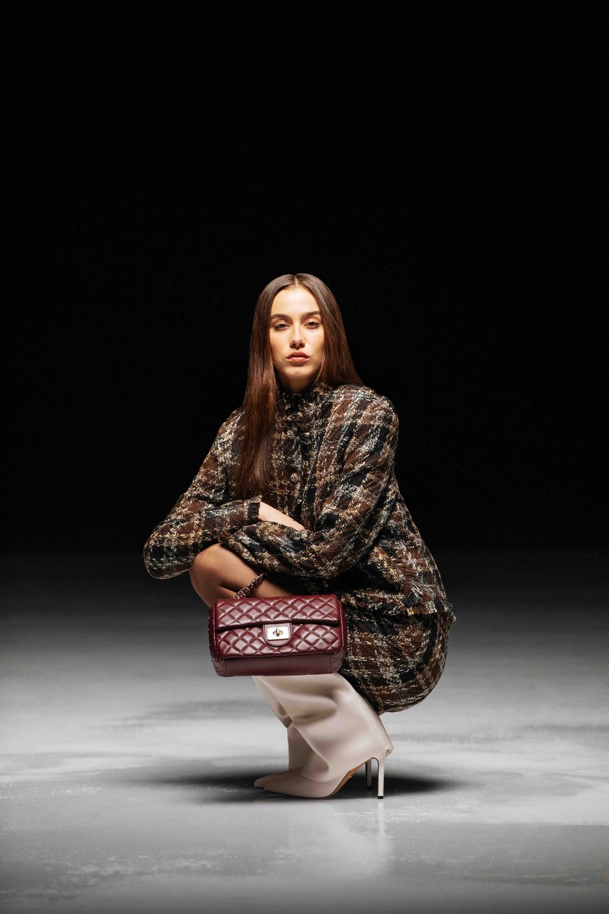 Puterea detaliului: Campania de Sărbători MODIVO strălucește în stil cinematic 3 Modivo visual 3