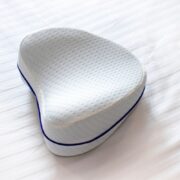 Perne ortopedice și cervicale: beneficii pentru somn, coloană și circulație 10 Perne ortopedice și cervicale: beneficii pentru somn, coloană și circulație