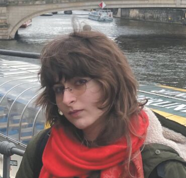 Rebeca Ionescu: „Moartea nu e un sfârșit, ci o prezență care ne învață să trăim autentic.”