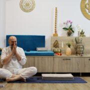 Timp pentru tine: transformare interioară prin meditație cu Sahajananda 10 Timp pentru tine: transformare interioară prin meditație cu Sahajananda