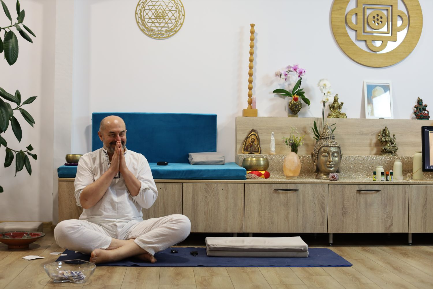 Timp pentru tine: transformare interioară prin meditație cu Sahajananda