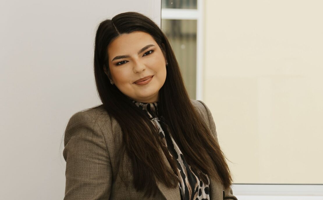 Uneori, primul pas este doar să ai unde să te așezi