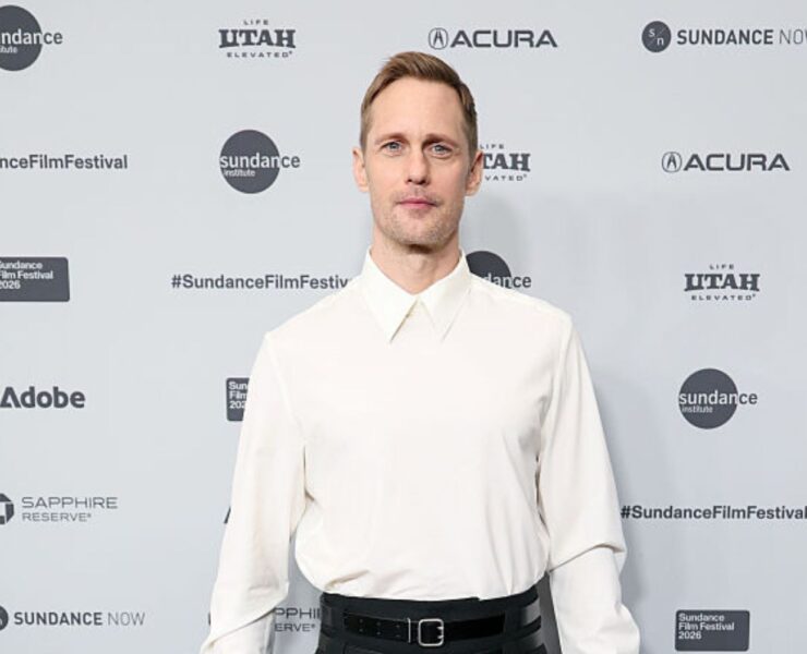 Alexander Skarsgård a purtat custom COS la Sundance Film Festival