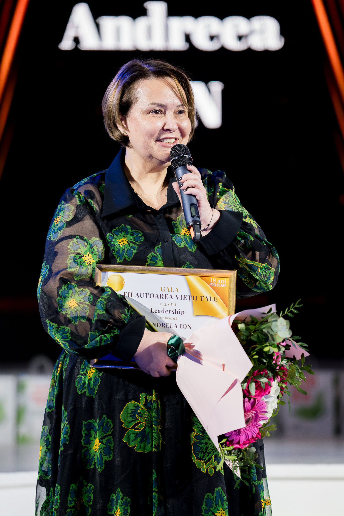 Psychologies România a sărbătorit 18 ani prin Gala „Premiile Fii autoarea vieții tale” 7 Andreea Ion la Gala „Premiile Fii autoarea vieții tale”