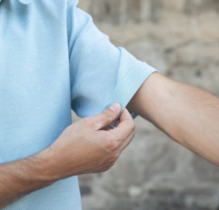Cămășile cu mâneci lungi vs. mâneci scurte: cum să le alegi pentru sezonul potrivit
