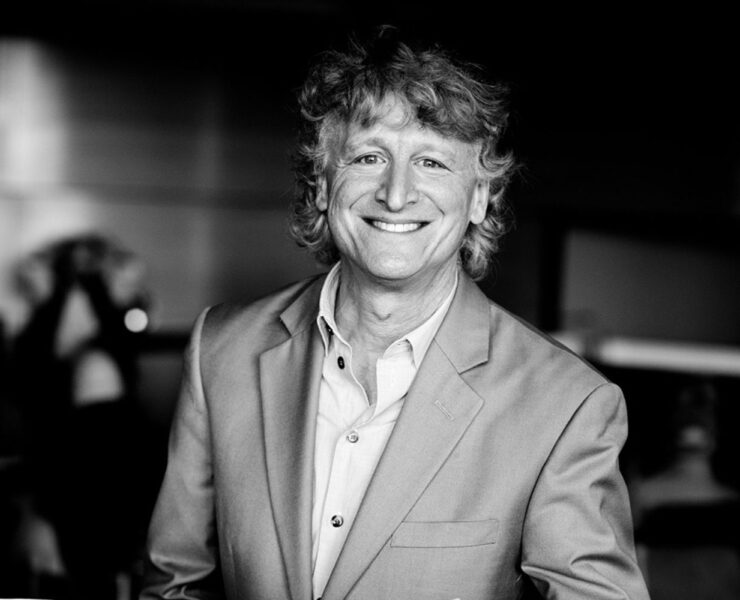 Celebrul pianist de jazz american David Kikoski va canta cu Big Band ul Radio Romania