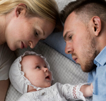 Copil pentru a salva relația: o decizie care poate răni