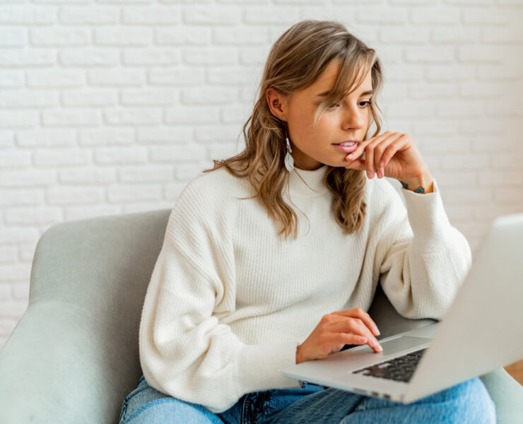 Cum influențează practicile tradiționale alegerile românilor în 2026