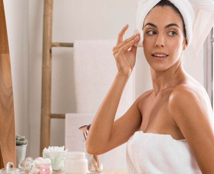 Frumusețe holistică: de ce în 2026 ritualurile de seară contează mai mult ca oricând?