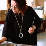 Galeria Madrigal se redeschide cu expoziția artistei Mariana Papară