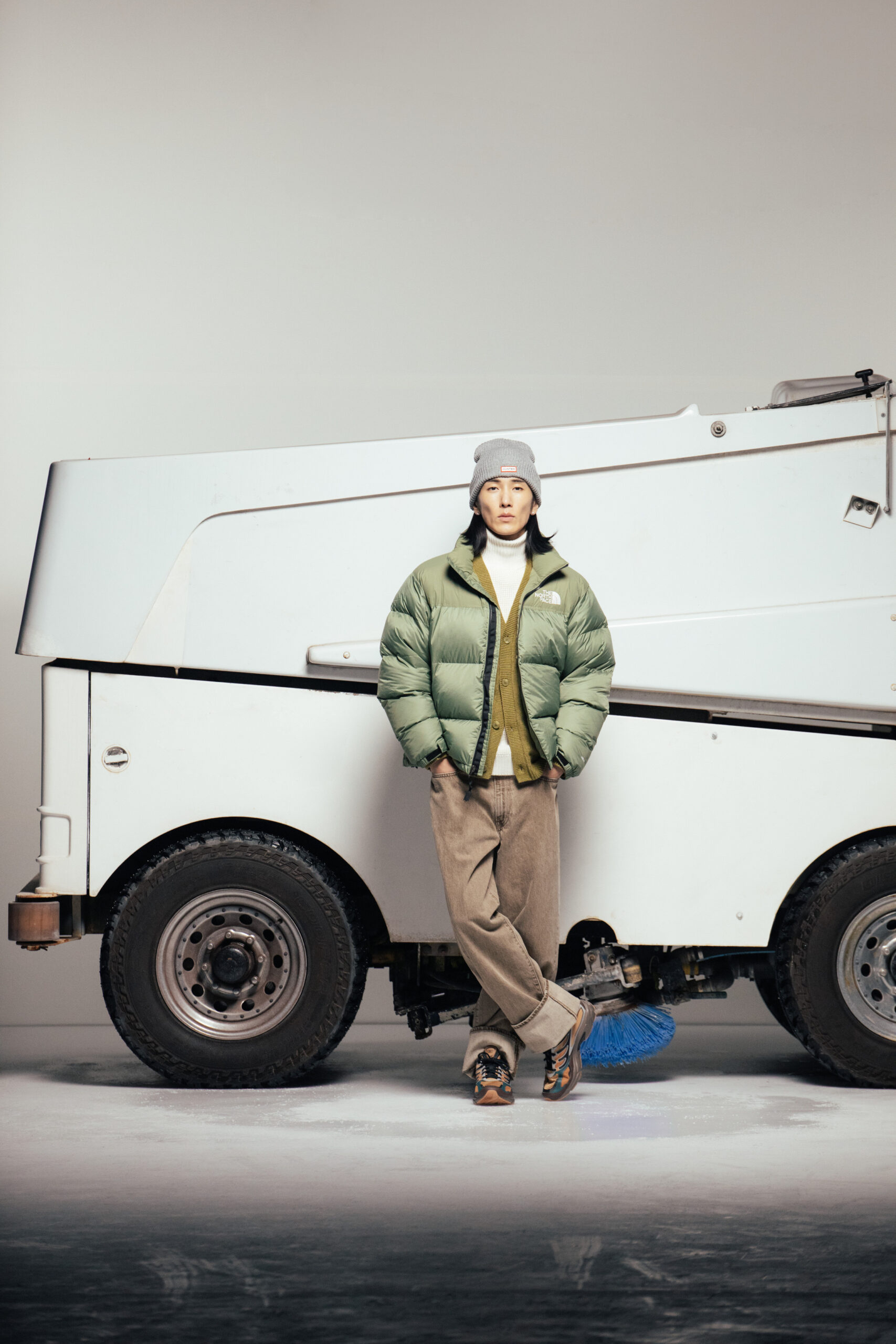 Iarna masculină în două interpretări – între lux și funcționalitate