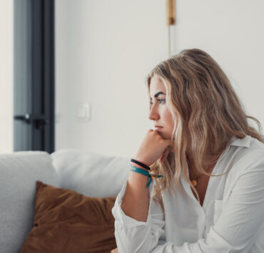 Lucrul cu umbra în perioadele de schimbare: stabilitate, nu grabă