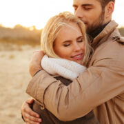 Identitatea în relații: cum ne păstrăm sinele fără să ne dizolvăm în celălalt