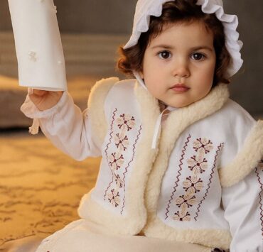 De ce românii din diaspora aleg portul popular la evenimentele importante din viață?