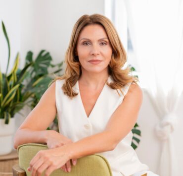 Florica Motoc - Dare your Blossom este o viziune a reîntregirii