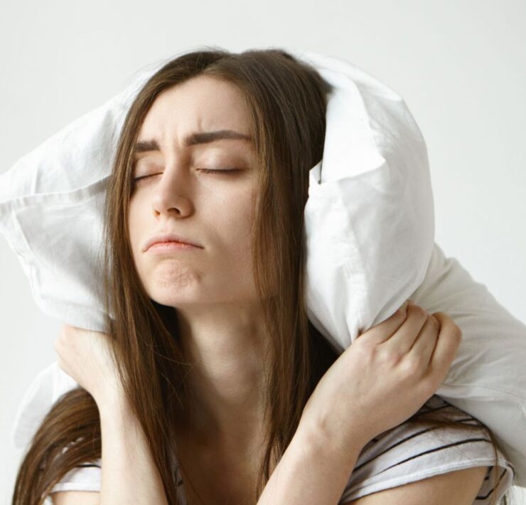 Insomnia: cauze ascunse și soluții simple care încep cu mediul de somn