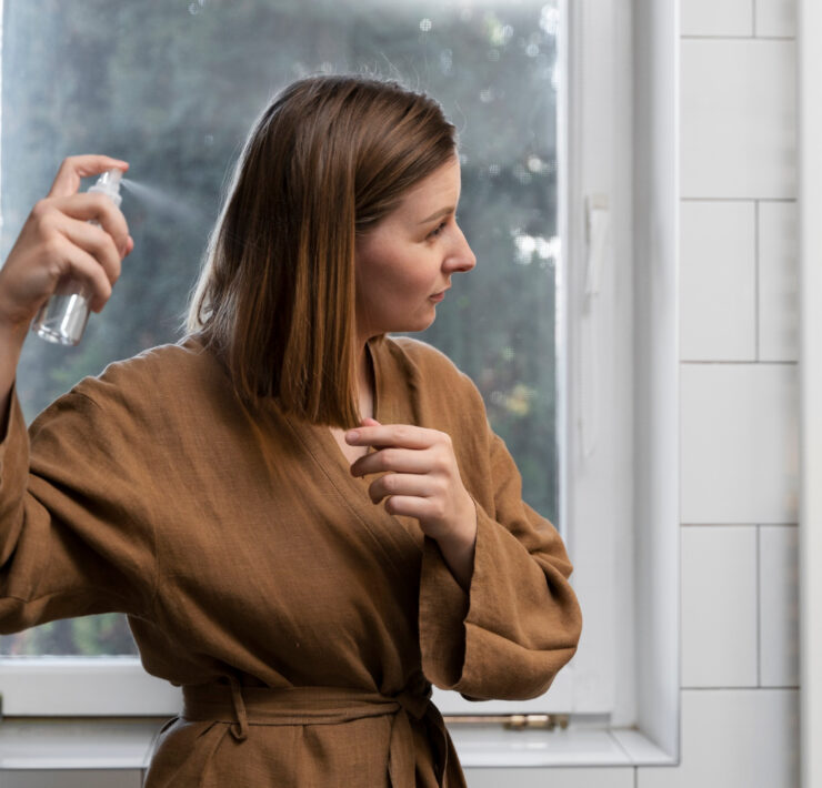 Păr cu volum aerat și mișcare naturală: rutina care aduce lejeritate, fără să încarce firul