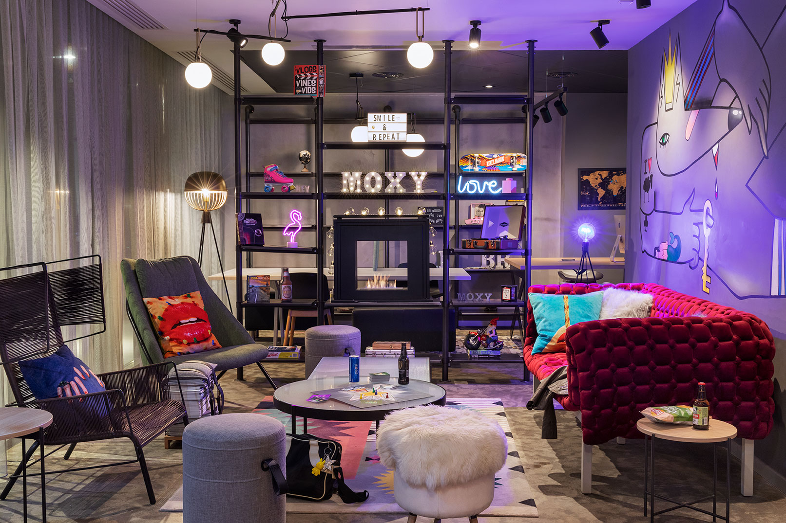 moxy lounge