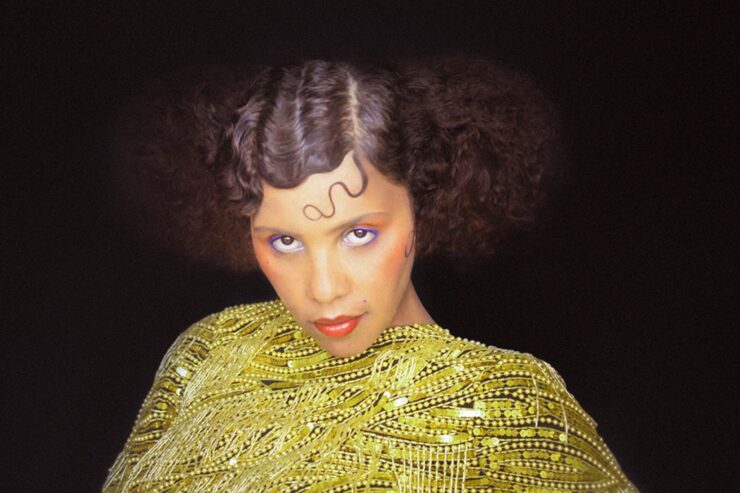 „Love Around the World”: Alice Francis și Big Band-ul Radio România