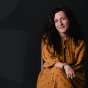 Cum folosești strategic psihologia culorilor în promovarea serviciilor tale de psihologie și psihoterapie