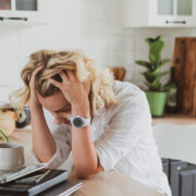 Oboseala care nu trece: 20 de semne că energia ta este scăzută