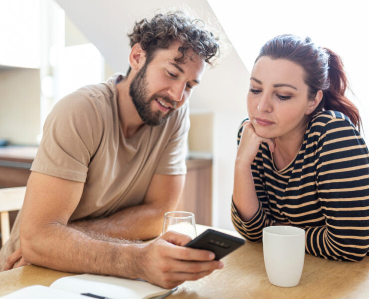 Presiunea socială de a avea copii: când decizia de a deveni părinte vine din obligație