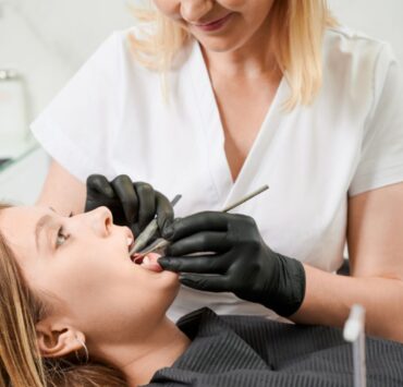 Programare la stomatolog în Suceava: primul pas pentru o dantură sănătoasă