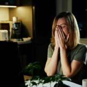 Stagnarea de Qi: semne că energia ta este blocată în corp