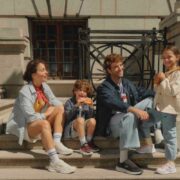 Tendințe și confort pentru viața de zi cu zi: sneakerșii Skechers la DEICHMANN la prețuri accesibile pentru întreaga familie