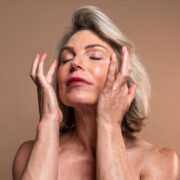 Top 7 beneficii ale tratamentelor faciale profesionale