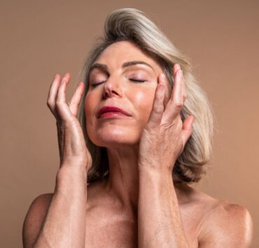 Top 7 beneficii ale tratamentelor faciale profesionale