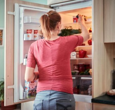 Alimentația intuitivă: cum să îți organizezi frigiderul pentru o relație sănătoasă cu mâncarea