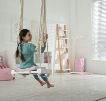 Cum alegi un leagăn pentru copii în funcție de vârstă și greutate?