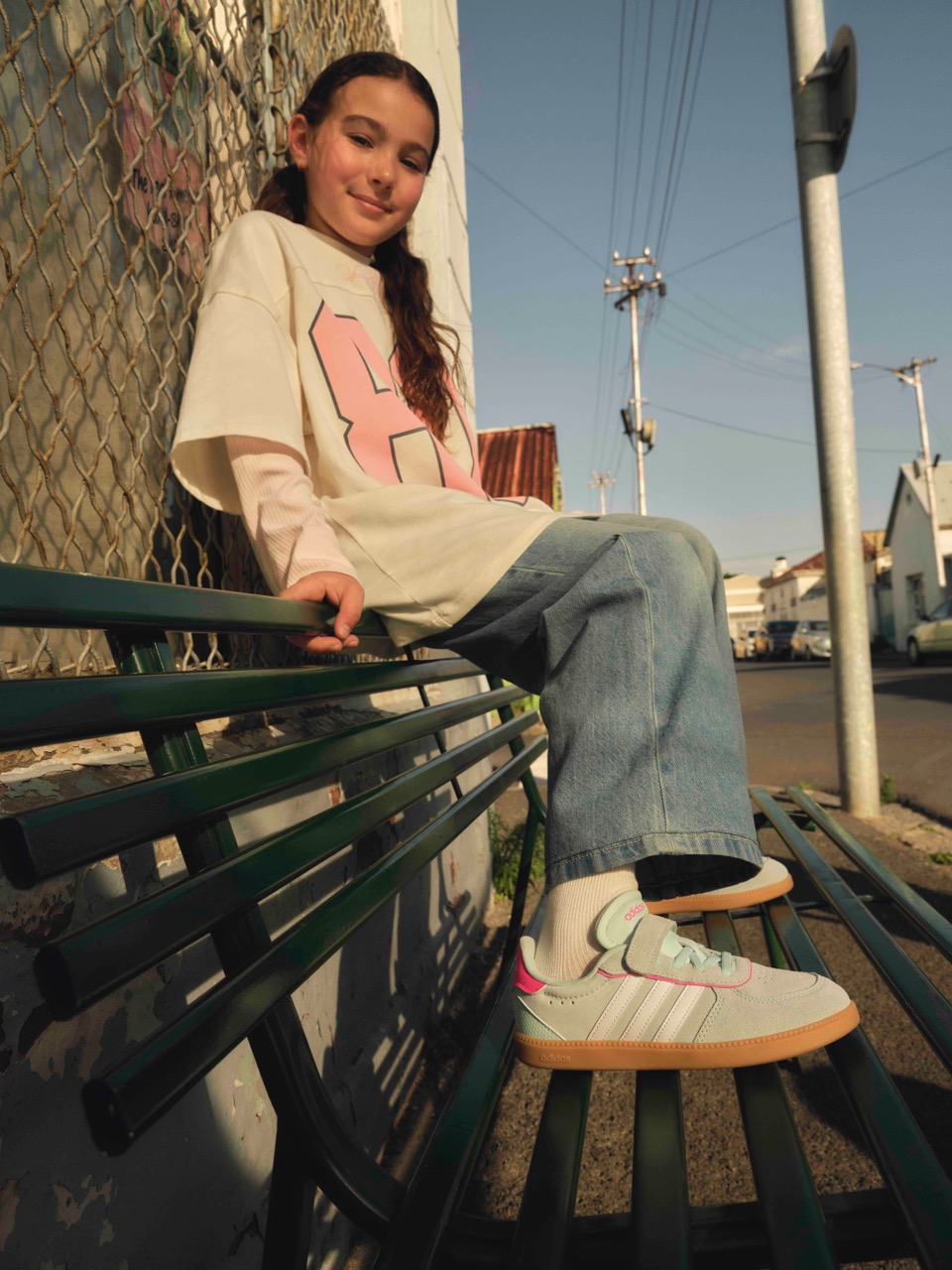 Sneakerși de marcă pentru femei, bărbați și copii: descoperă tendințele de primăvară 3 Deichmann Looks of Running Visual 1