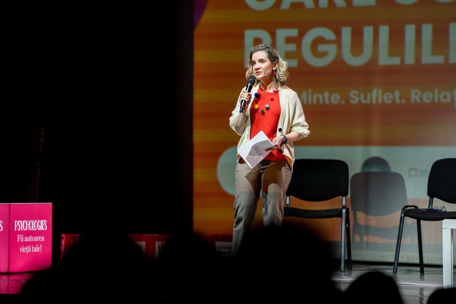 ParentSPACE by Psychologies: o seară despre conexiune, înțelegere și relația reală cu copilul 2 Dr. Amalia Ioana Arhire, medic primar endocrinolog, medic specialist în diabet, nutriție și boli metabolice, medic nutriționist expert KiloStop