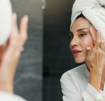 Mai puțin, dar corect: cum îți simplifici rutina și îți echilibrezi pielea