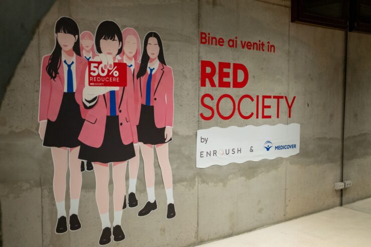 RED Society: primul program din România care oferă elevelor și studentelor produse menstruale și consultații ginecologice