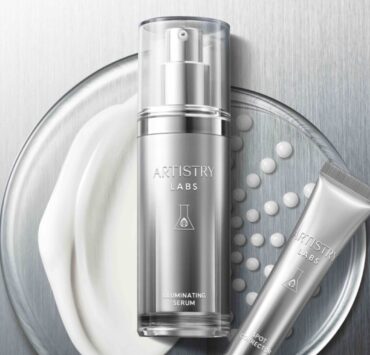 Sistemul iluminator Artistry Labs: o nouă abordare a îngrijirii specifice a tenului