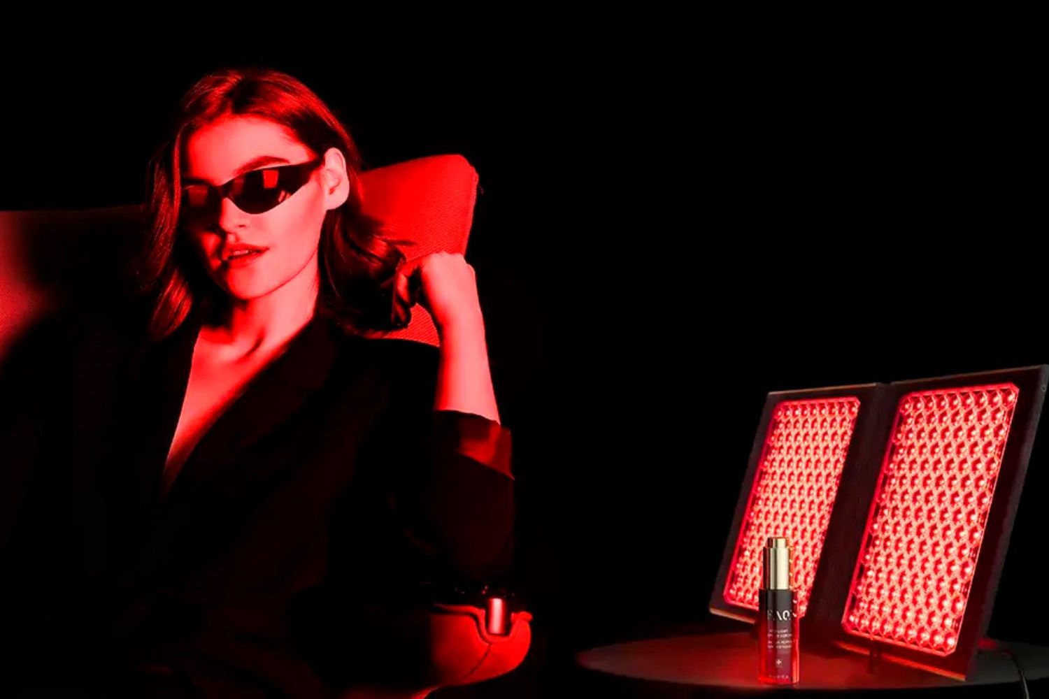 Terapia cu lumina roșie: noul aliat pentru un somn profund și un ten luminos