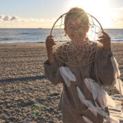 Roxie Nafousi MANIFEST